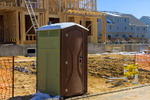 Best Portable restroom trailer rental  in Pella, IA