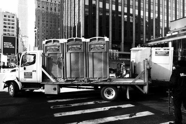Best Long-term porta potty rental  in Pella, IA